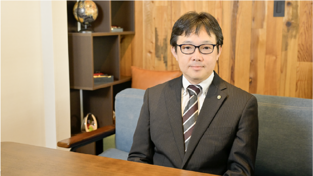 社会保険労務士 勝部 宏典